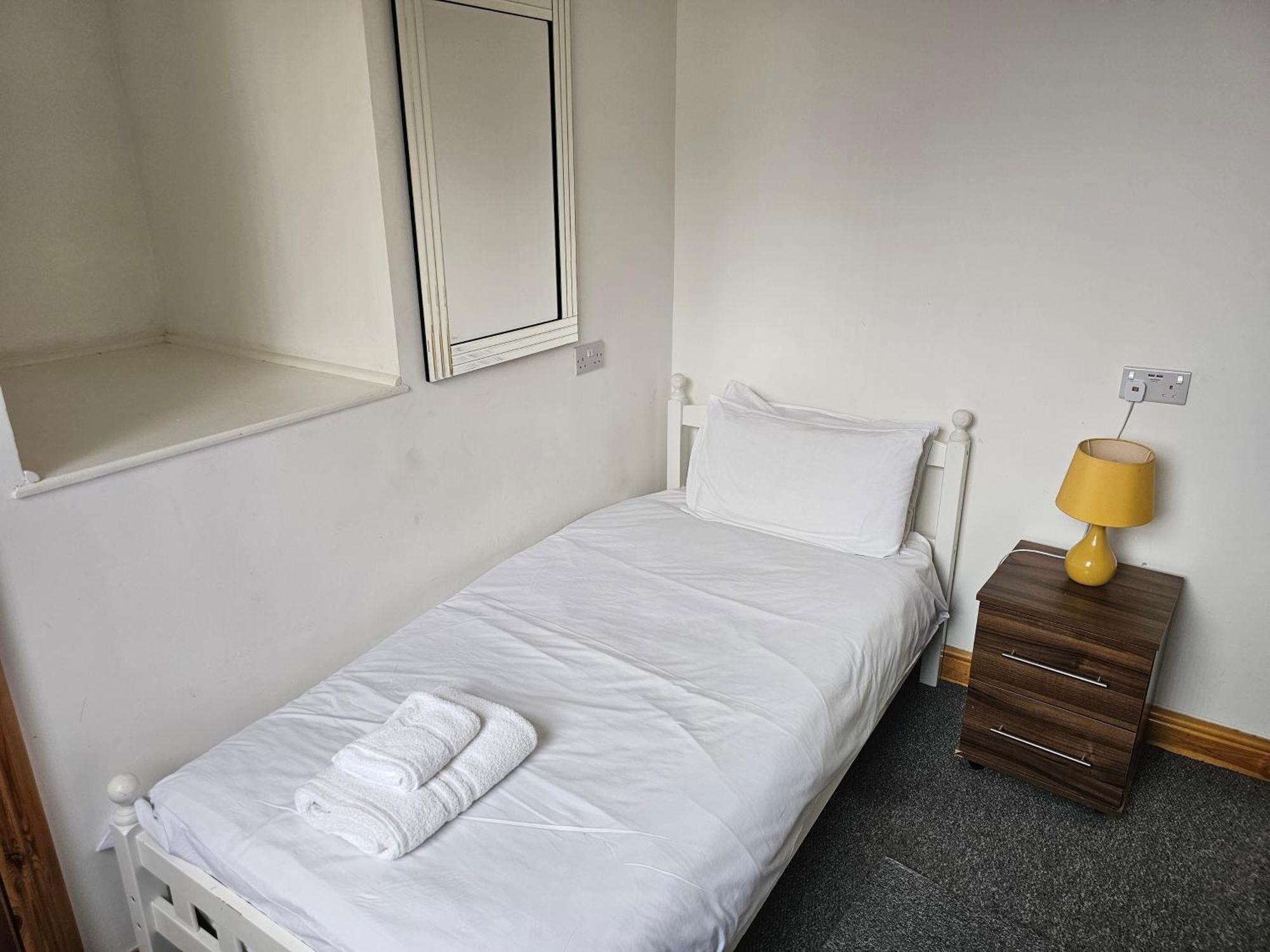 Homebird Property - Conway House ليدز المظهر الخارجي الصورة