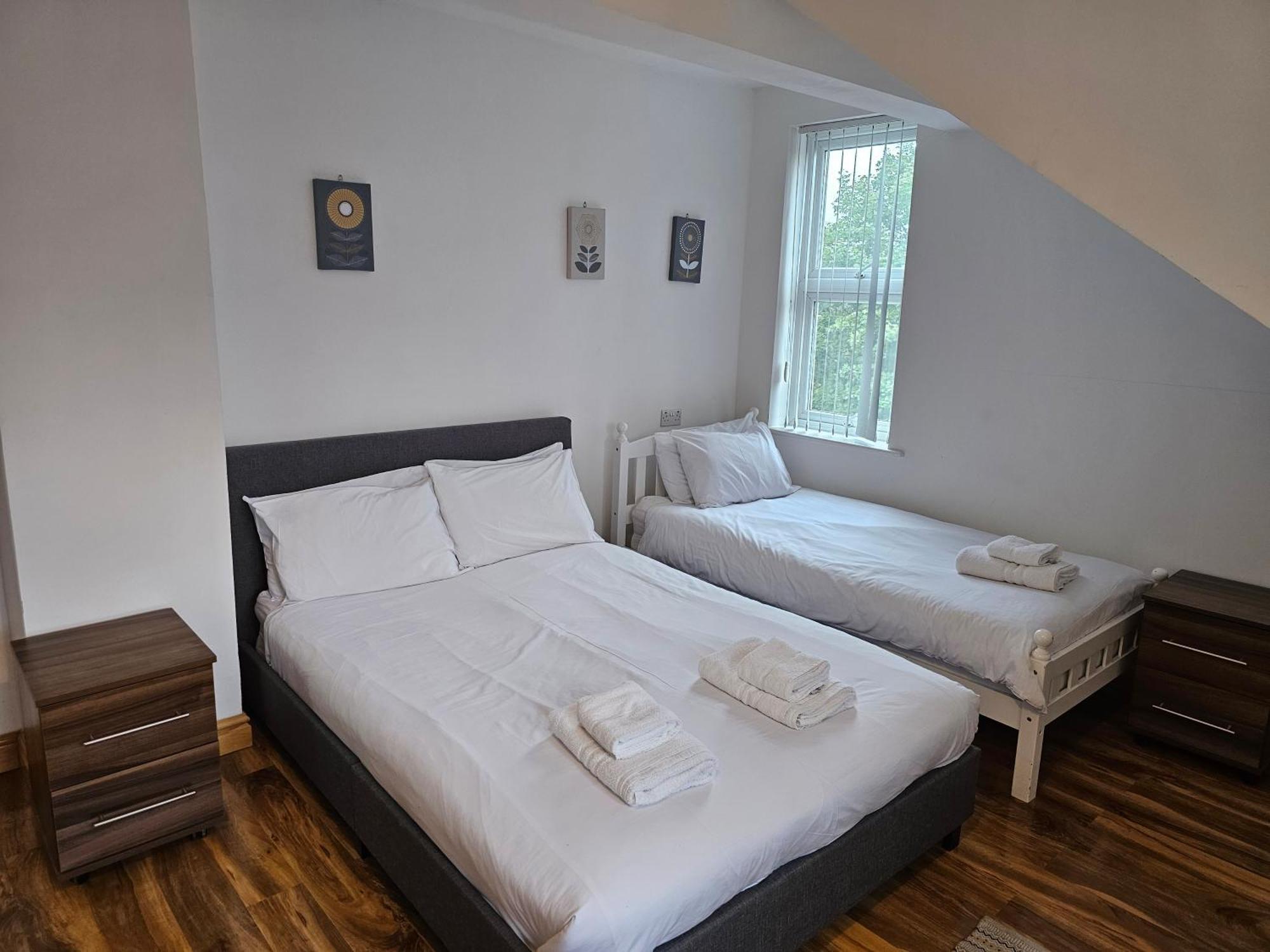 Homebird Property - Conway House ليدز المظهر الخارجي الصورة